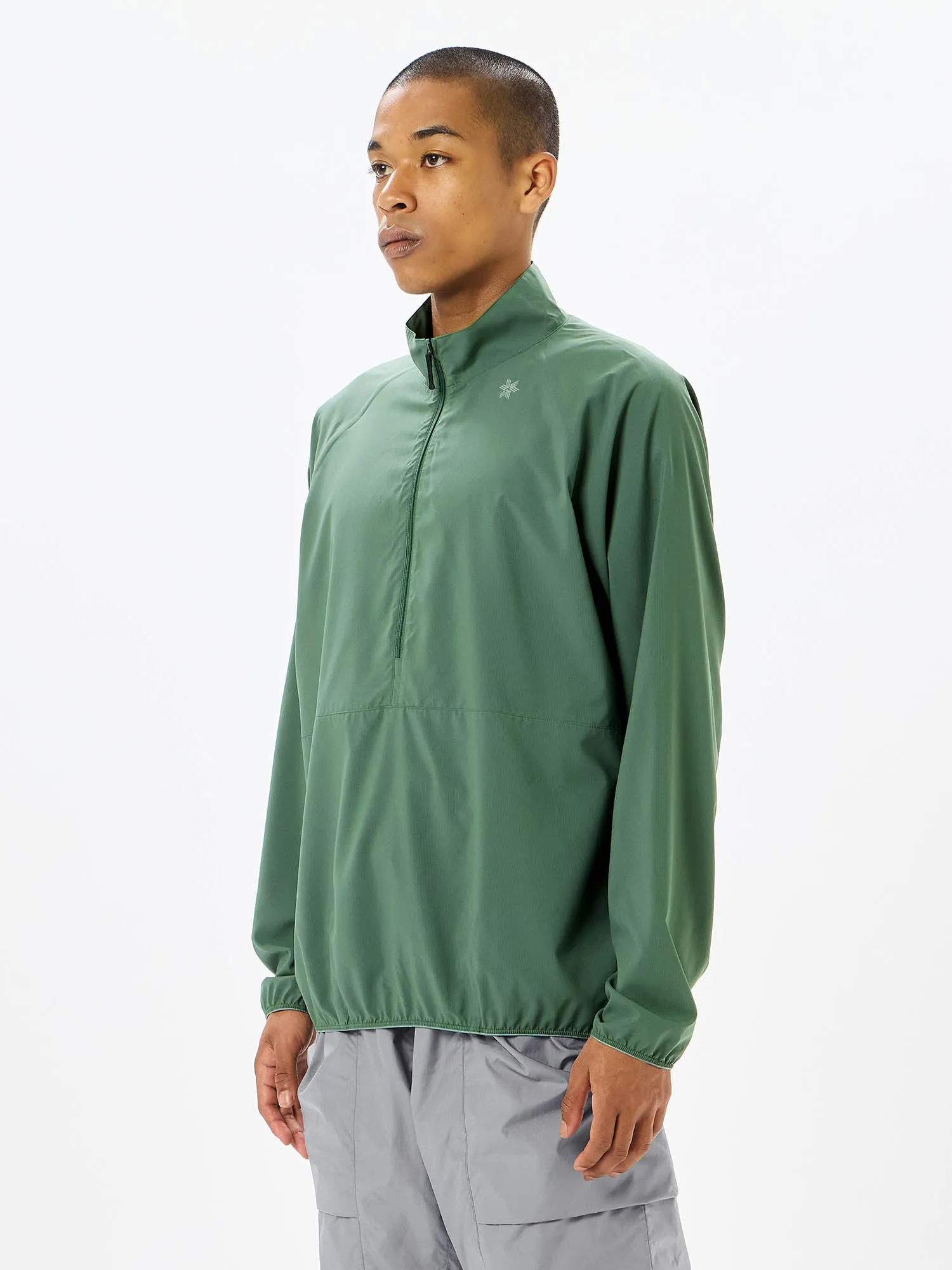 Floating Wind Shell Half Zip Pullover
