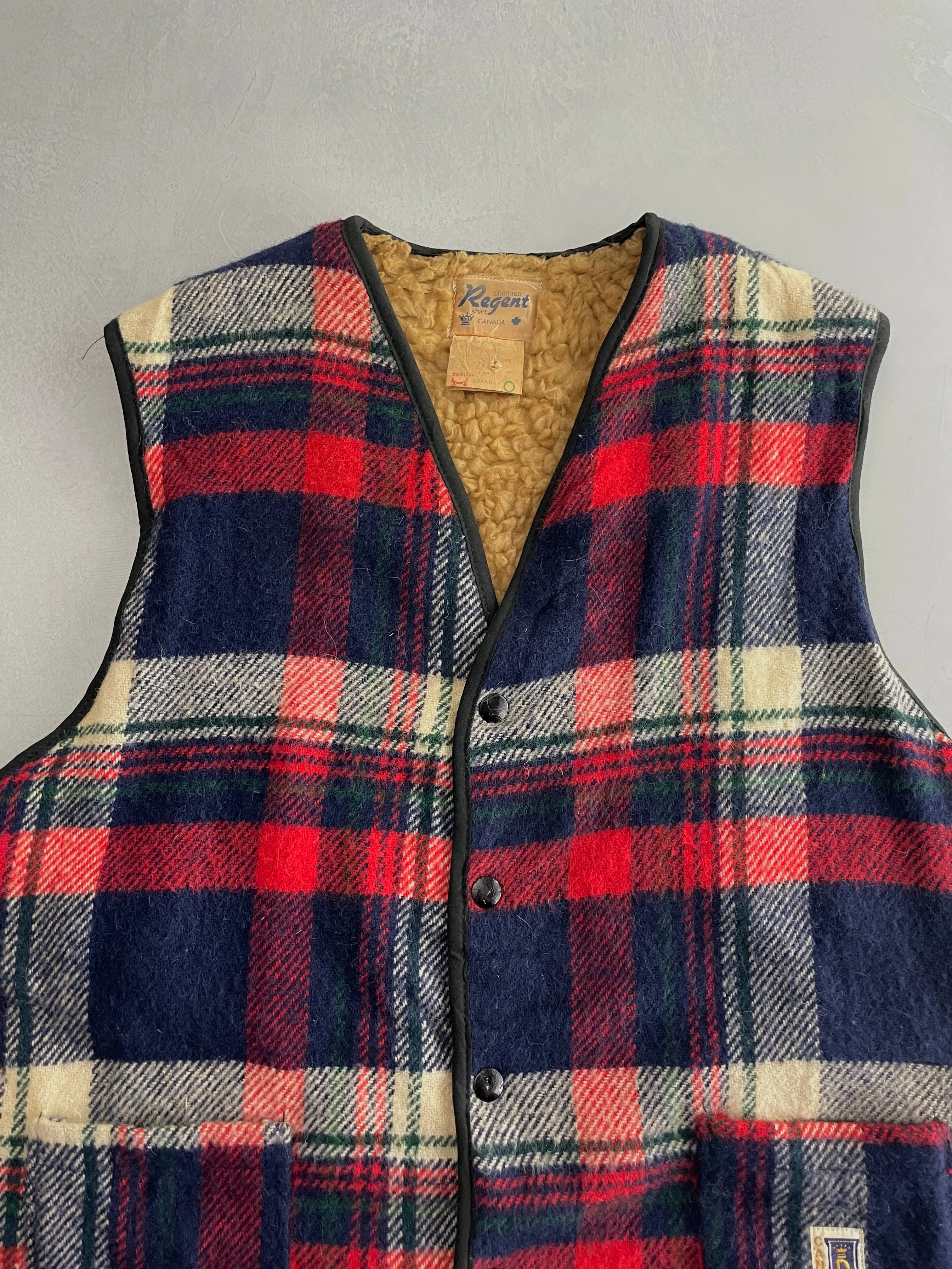 Regent Shearling Lined Plaid Vest [L]